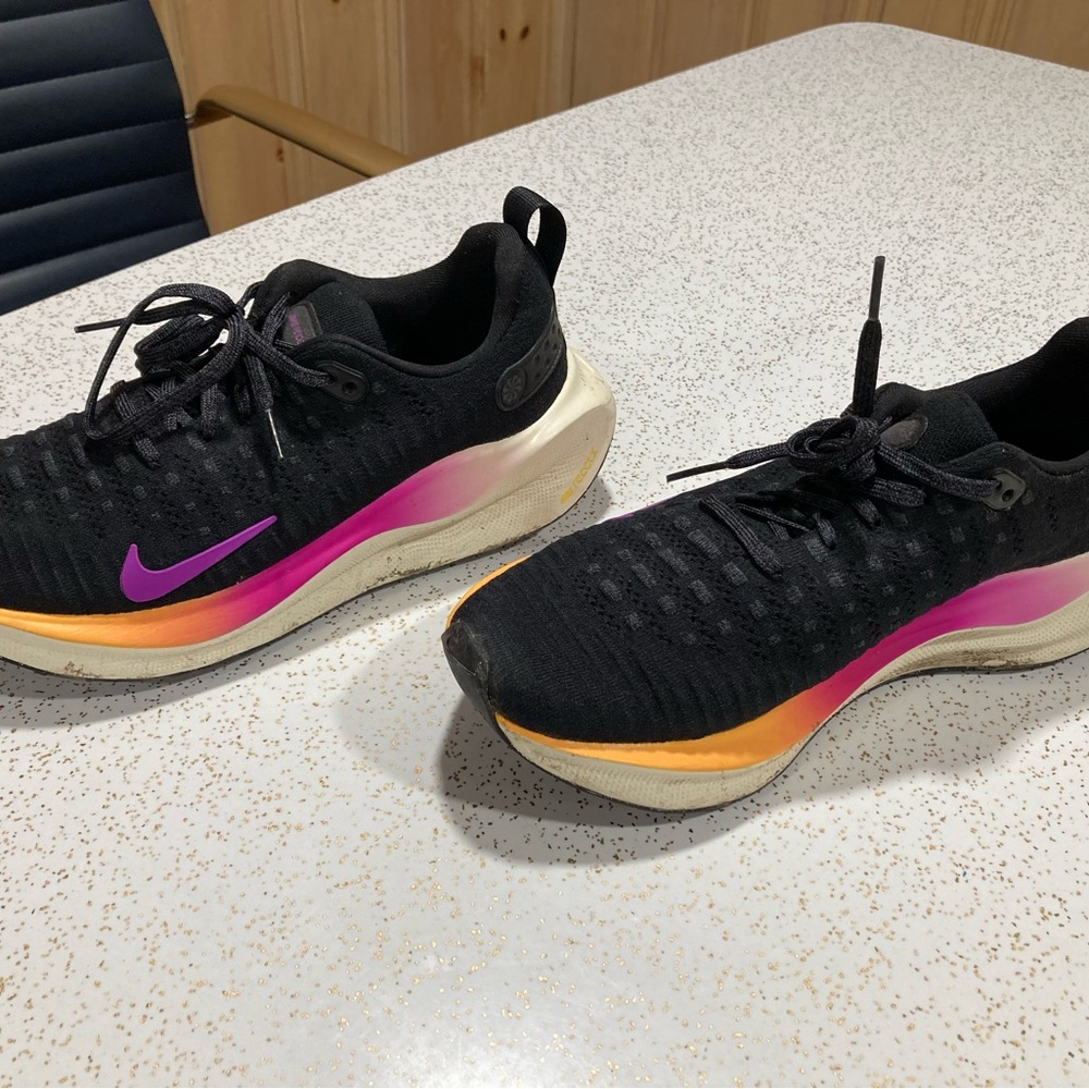 Nike Black and Orange Athletic Shoes - Picture 4 of 5